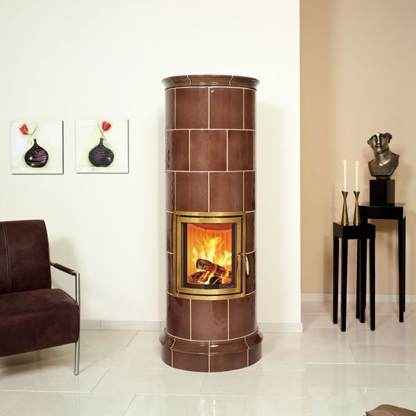 Печь Bella Rosa 10 Viva ECOplus, hellbraun, рамка золото, верх.подкл. (Hark) Печь из изразцов цвета hellbraun (254), золотая рамка топки, верхнее подключение дымохода. Каминная топка Radiante 60 RK ECOplus включена в стоимость. Хотите купить печи? Домотехника - большой выбор печей и каминов!